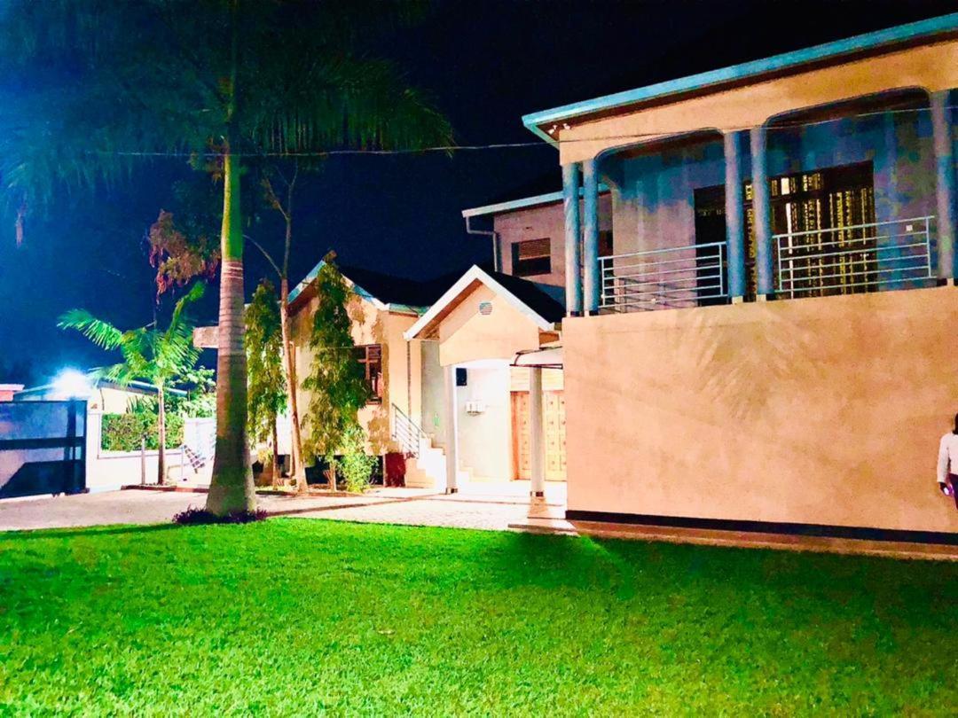 Kigali Airport Suites מראה חיצוני תמונה